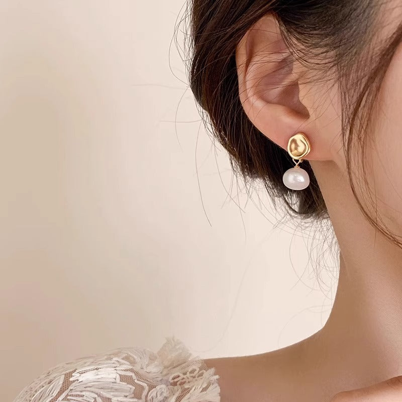 Affordable Luxury Sophisticated And Minimalist Earrings For Women