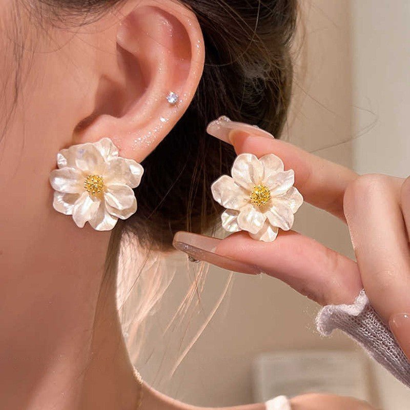 Elegant Camellia Stud Earrings For Women